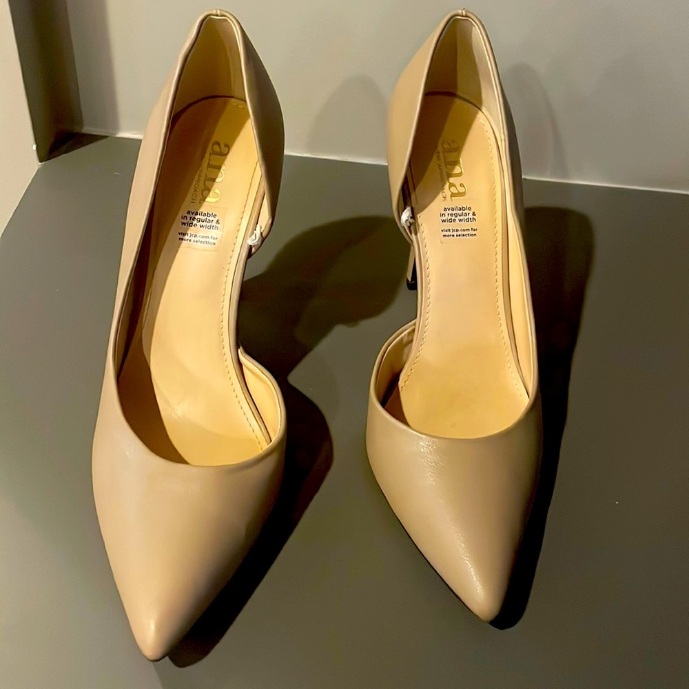 Nude heels